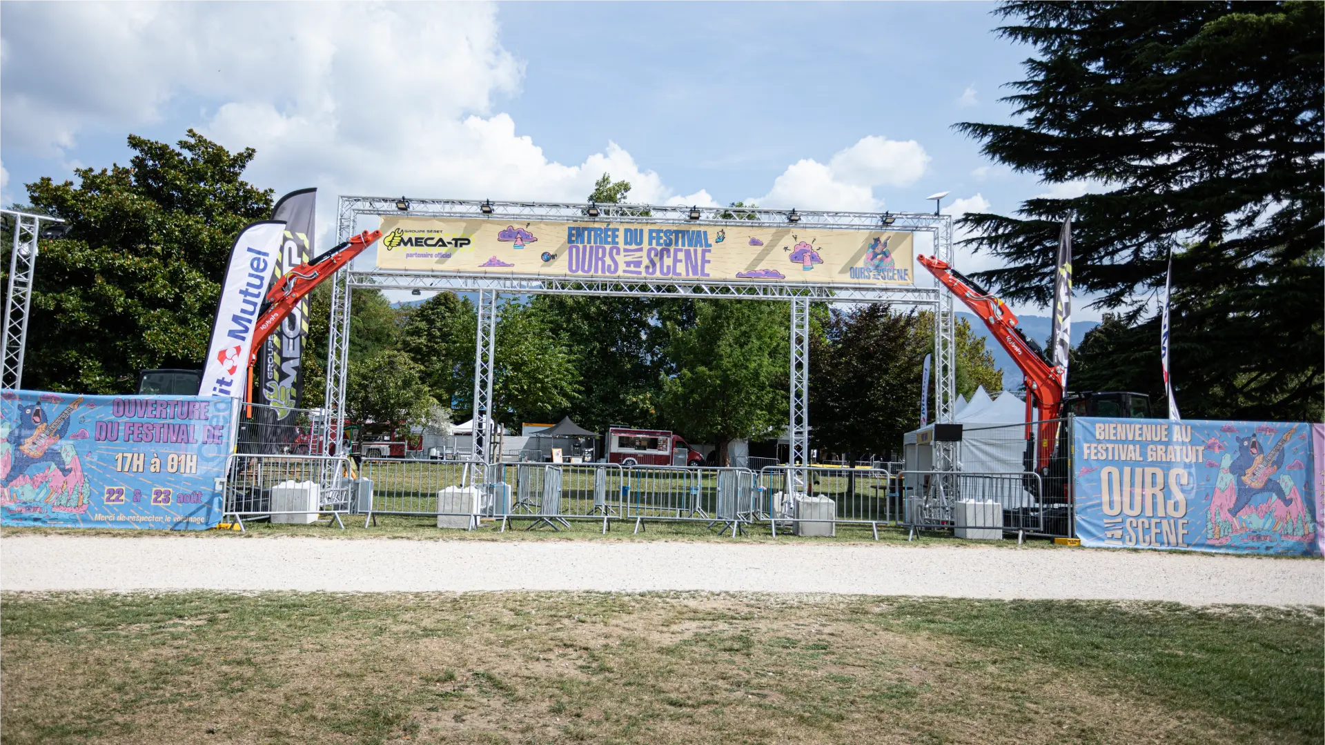 Public Ours en Scène